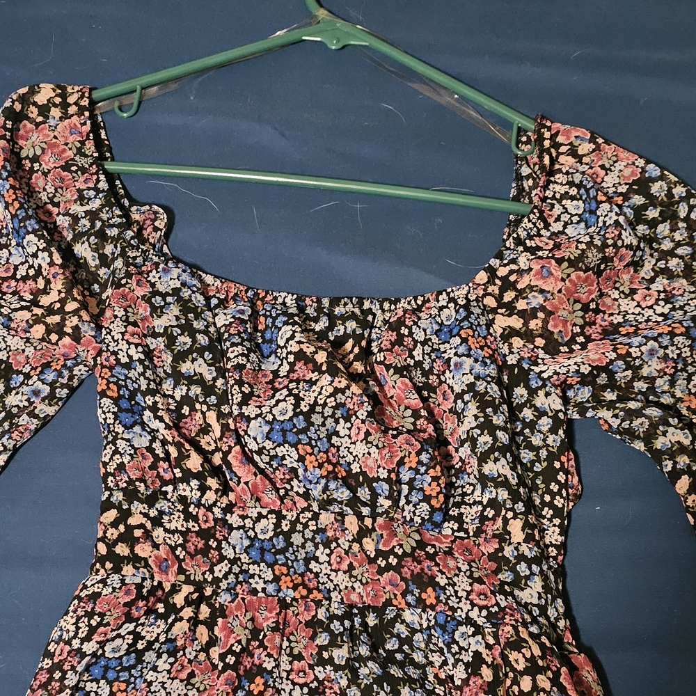 Rewind Multicolor Floral Dress - Picture 2 of 5